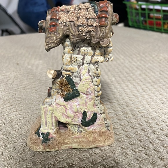 Mercasia Hand Painted Well - Picture 2 of 7